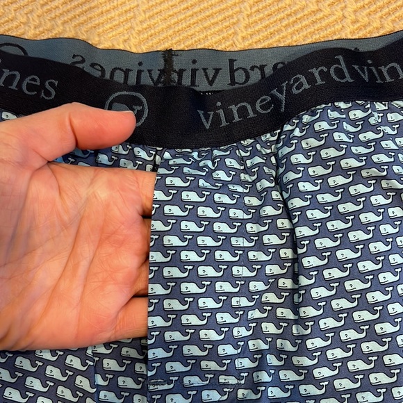 Vineyard Vines Boxer Shorts NWOT - Picture 2 of 7